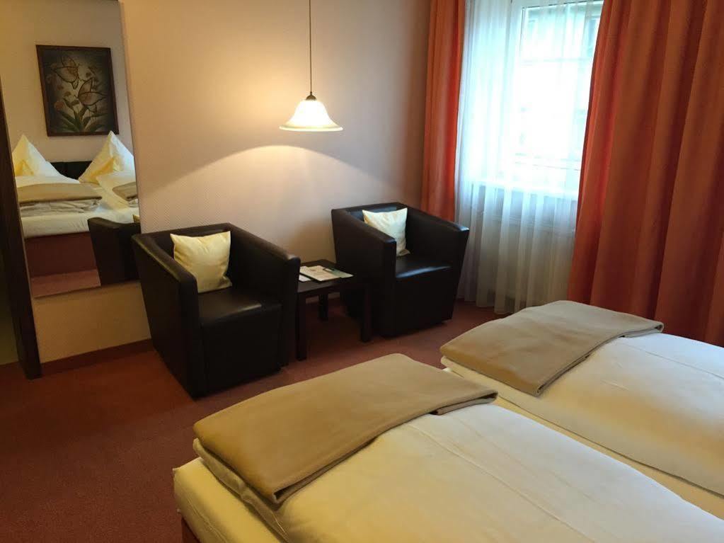 Hotel Goldener Hirsch Bayreuth Dış mekan fotoğraf
